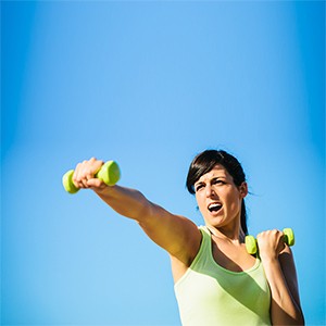 1475625319_Top-3-Workouts-for-Toned-Triceps_1