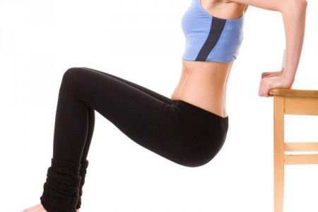 1475625589_4-Minute-Full-Body-Chair-Challenge_1