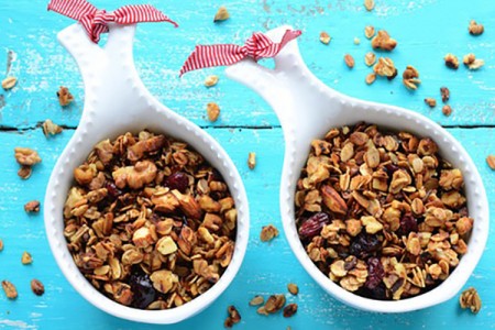 1475652726_13-Low-Sugar-Granola-Recipes-to-Try-This-Month_1